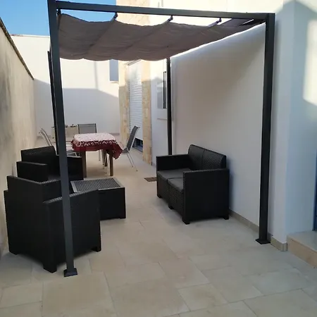 Onde Salentine Deluxe Apartment Casalabate Exterior photo