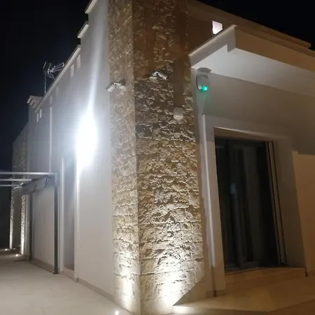 Onde Salentine Deluxe Apartment Casalabate Exterior photo